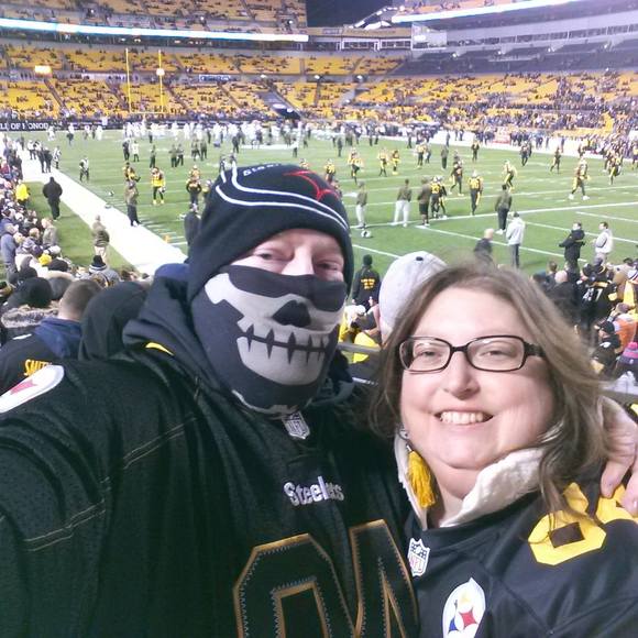 Meet your Posher, Larissa - Picture 1 of 1